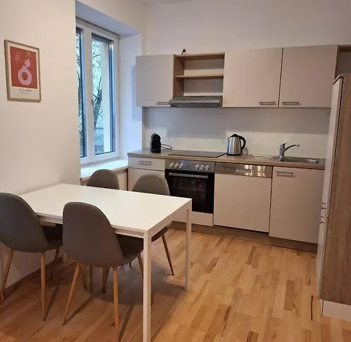 Central Apartment With Terrace And Parking Space