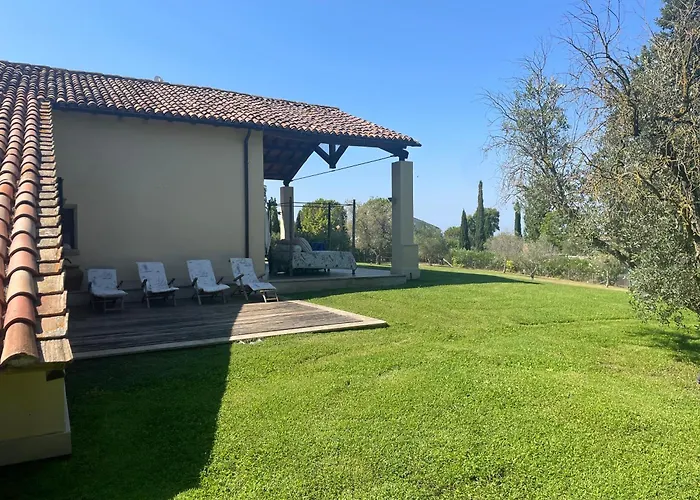 Villaimmersanellecollinetoscane