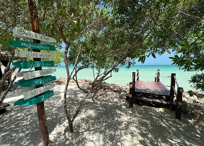 Casa Punta Coco & Beach Club (Adults Only)