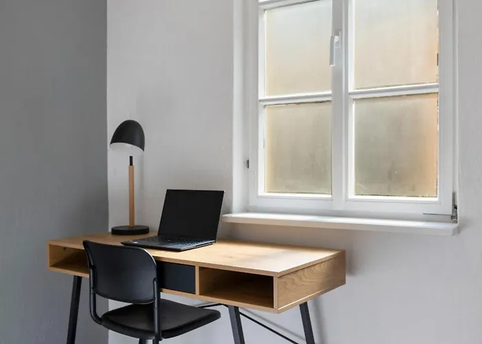 Backhome - Suite Xl - Parkhaus - Fantastische Schlosslage - Smarttv - Waschmaschine - Netflix - 90Qm - 24H Checkin - Apartment 2