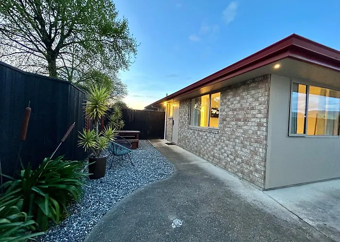 Studio 12 - Stylish, Self Contained And Private