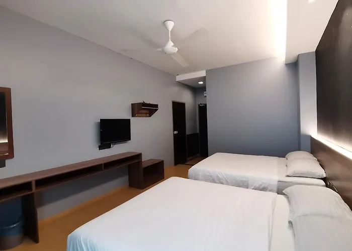 Lumut Hotel