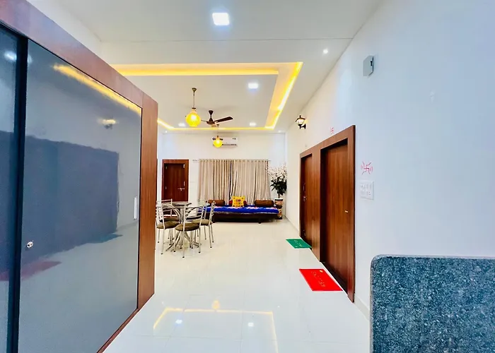 Agariya Pool Villa Near Lake Pichola
