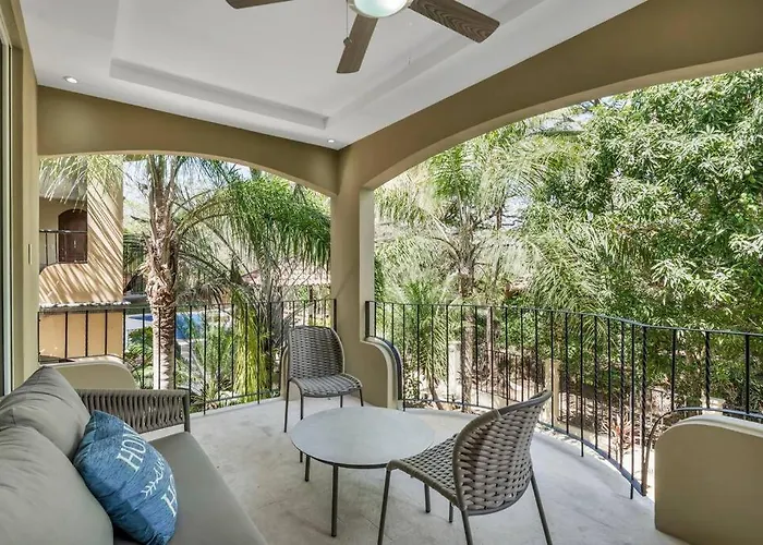 Gav4: New Condo In Location Walkable To Beach