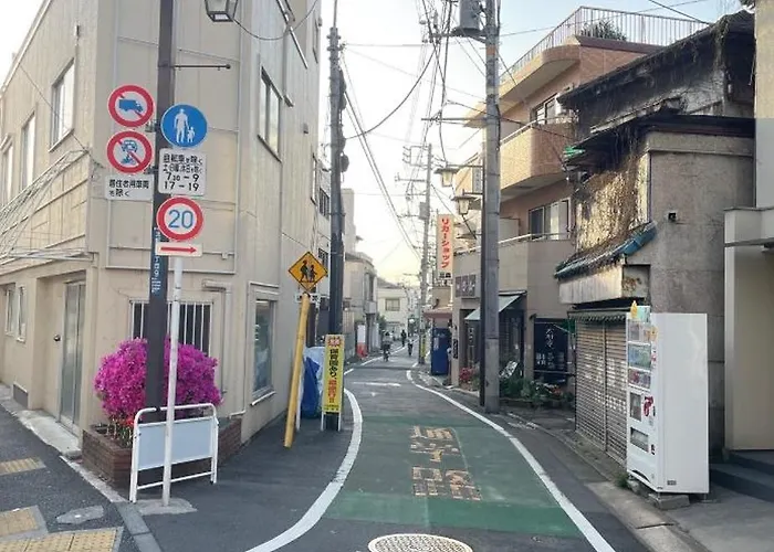 東京の港灣-Tokyo Harbor -28 Square Meter King Size Garden Room