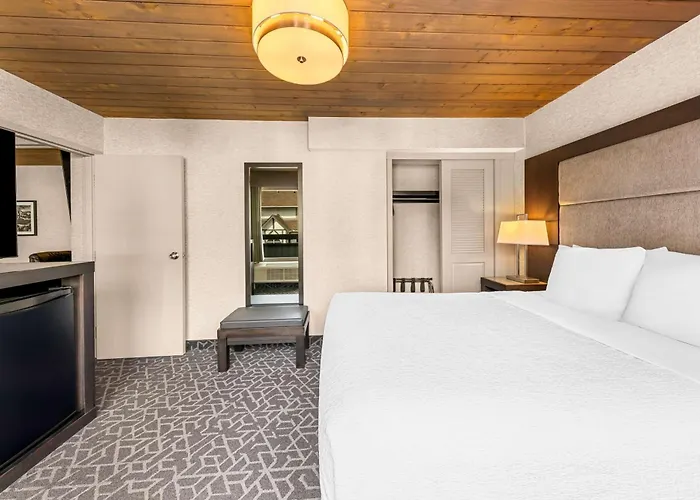 Best Western Plus Banff International Lodge