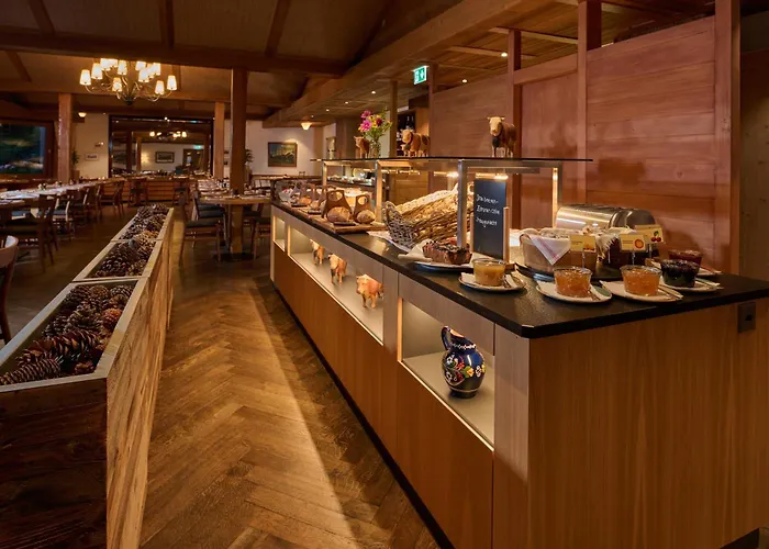 Hotel Alpenrose Wengen - A Family Affair Since 1881
