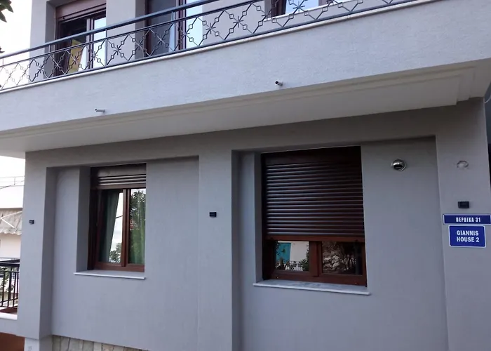 Giannis House 2