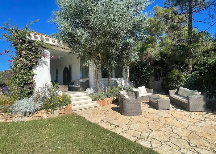 Villa With Private Pool, Amazing Sea Panorama And Private Garden