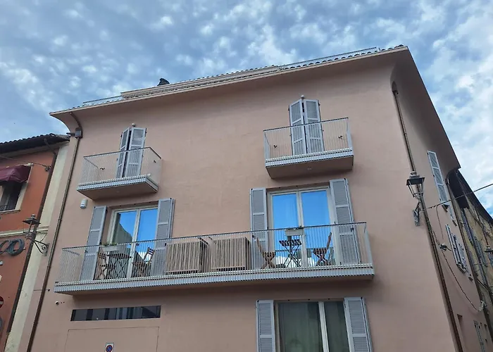 Borgo Cavour Luxury Apartments - Centro Storico