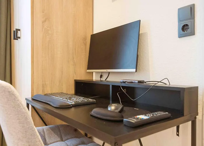 Schillerapartment Hof, Smart-Checkin, Ir-Sauna, Parkplatz, Wlan600Mbit