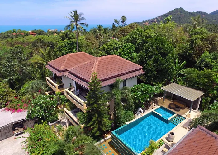 Baan Rawee Villas