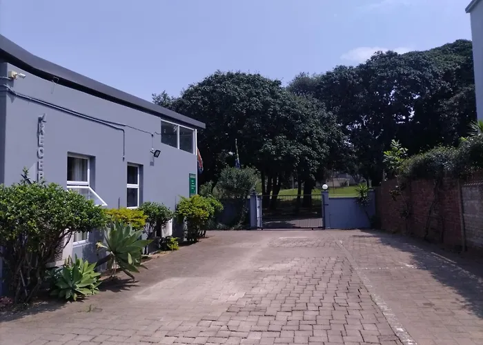 Essenwood Park Hotel