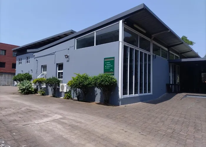 Essenwood Park Hotel