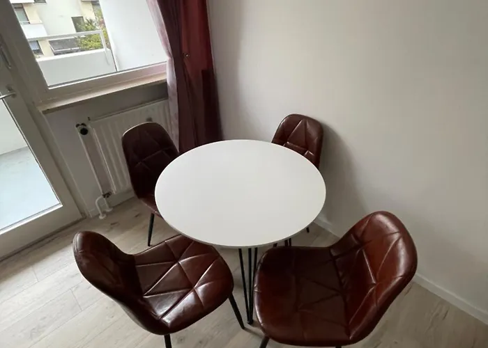 Apartment As Mit Balkon