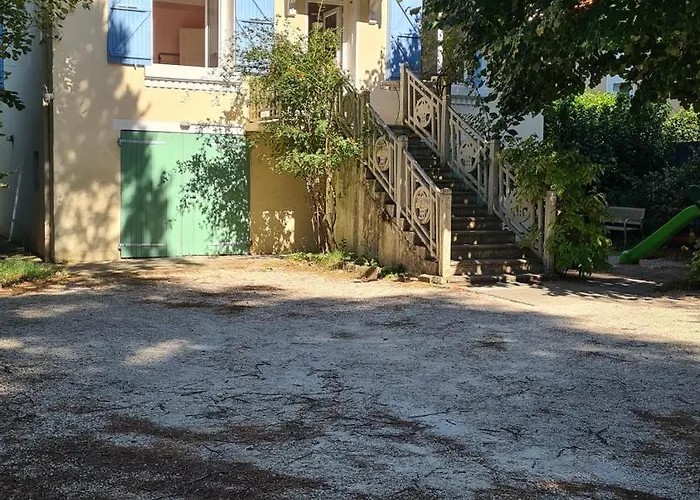 Maisonnette A Montelimar
