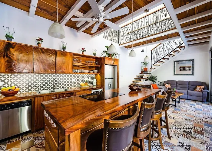 Private Pool Villa, Walk To Beach & Dining