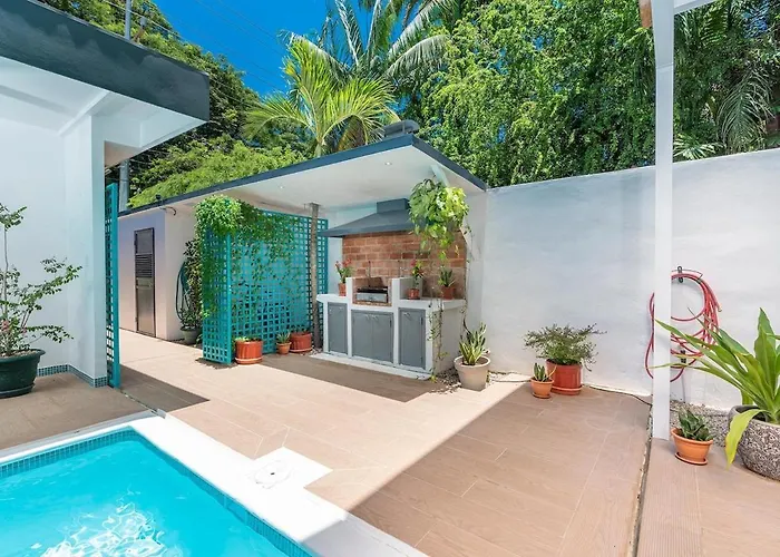Private Pool Villa, Walk To Beach & Dining