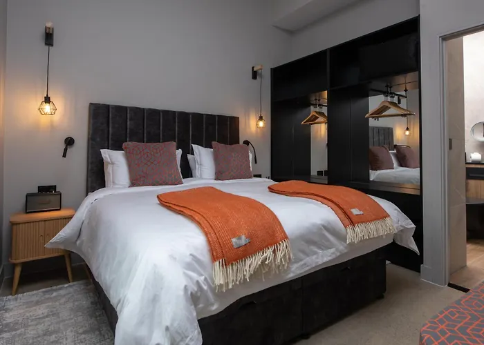 Montgomery House Apart-Hotel
