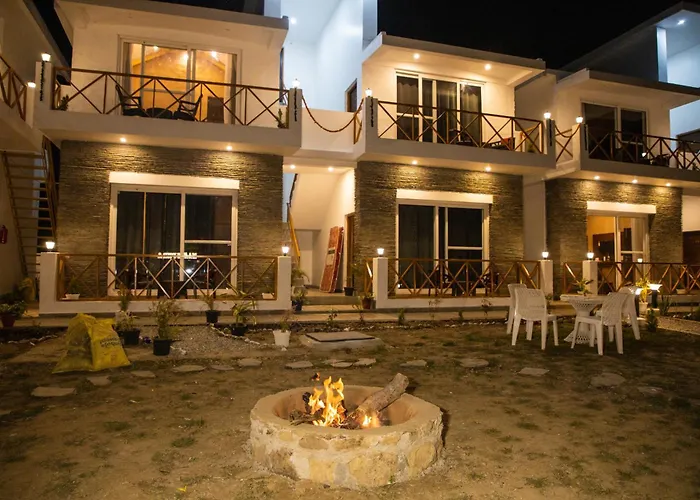 Maatidera Resort Kanatal The Boutique Stay In The Lap Of Himalayas