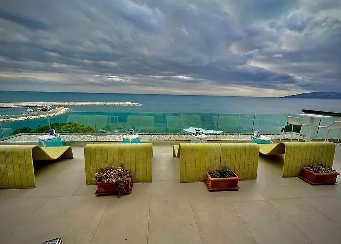 Hotel Cala Luna