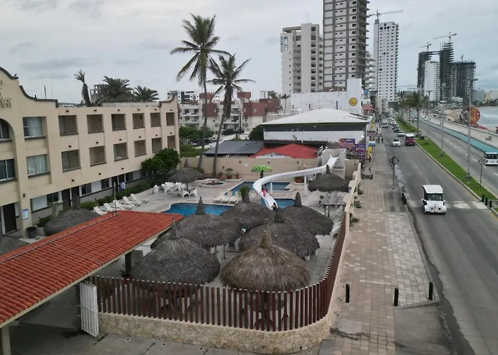 Hotel Sands Arenas