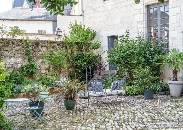 Appartement Raffine Vue Cathedrale, Jardin, Wifi