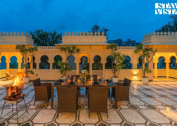 Udaikot By Stayvista: Heritage Hill-View Villa with Terrace & Games