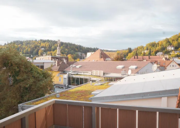 140Qm Luxurioeses Penthouse Mitten In Schwaebisch Gmuend, 70Qm Dachterrasse & Top-Lage, Mit Whirpool, Jetzt Buchen!