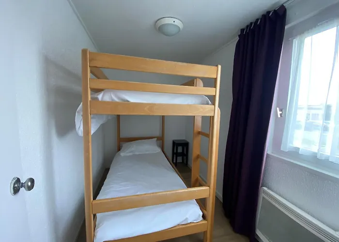 Brit Hotel Reims La Neuvillette