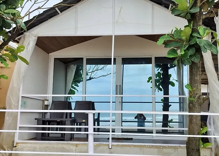 Omkar Beach Bungalow