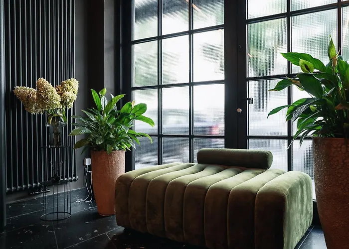 H11 Aparthotel