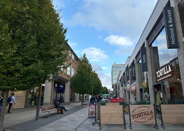 Grand Exchange Near Ascot 2 Bed With Parking