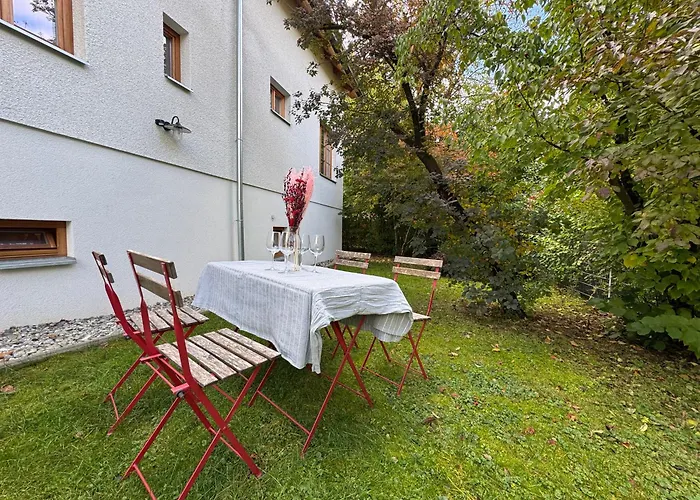 Villa 100 Und 10 - 4 Stilvolle City-Apartments