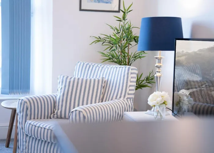 Top Of The Bank Apartment