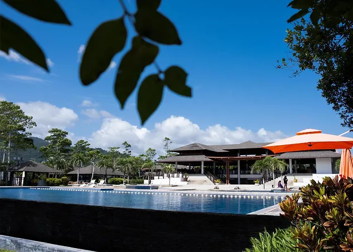 Cocoons Club Laiya