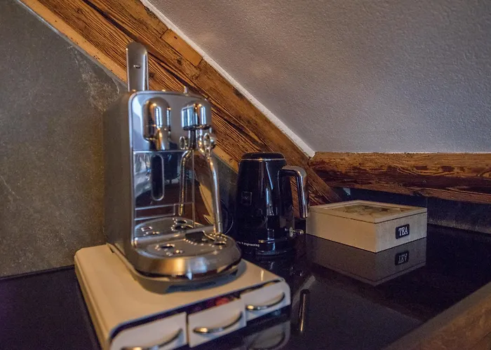 Moderne Altbauwohnung Im Zentrum Von Bern Mit Wellness