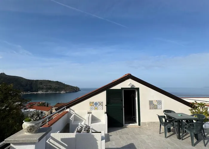 Palinuromonamour Casa Vacanze