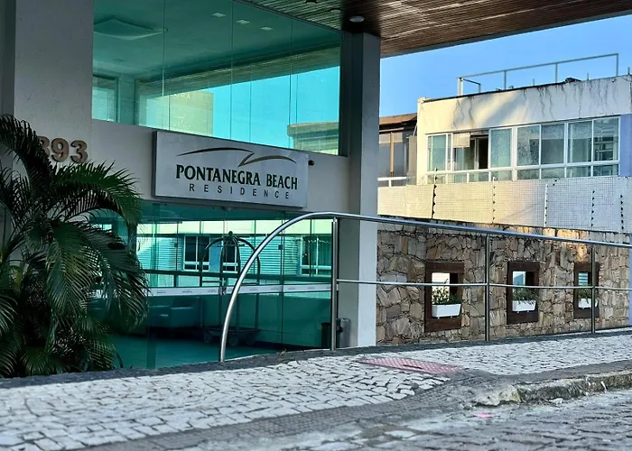 Edy hospedagens Beira-Mar flat 310 com vista para o morro do careca, piscina e localização privilegiada