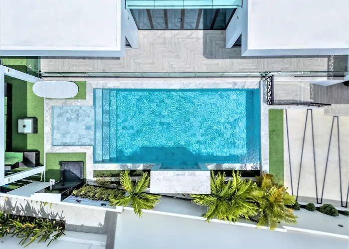 Zen Luxury Villa, Rooftop Bbq, Resort Pool & Kids Zone