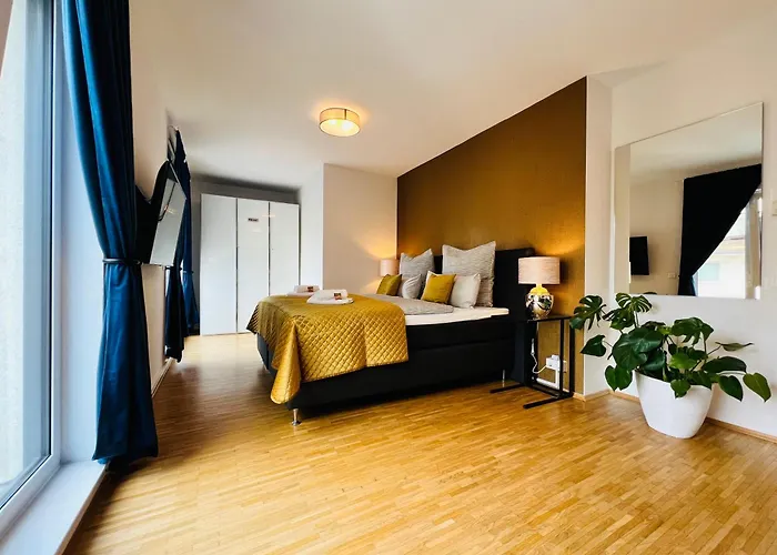 Moderne Wohnung Naehe Hbf-Lift-Tiefgarage-Contactless Check-In
