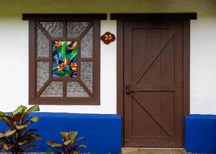 Villa Blanca Cloud Forest Hotel & Retreat