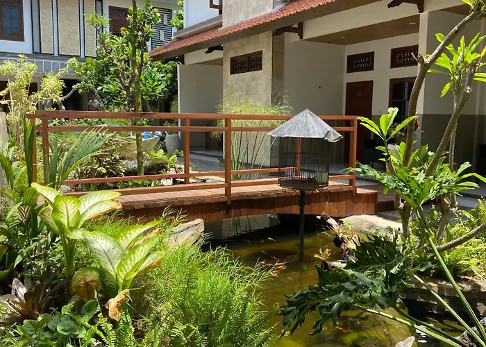 Sandat Hotel Legian