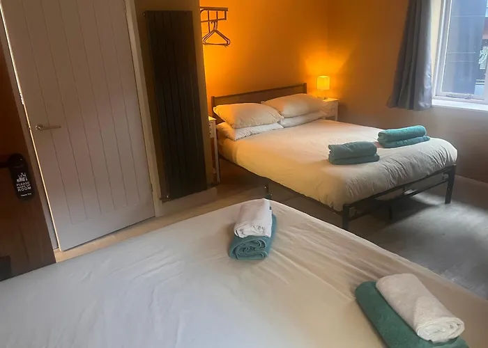 Tumbledown Hotel