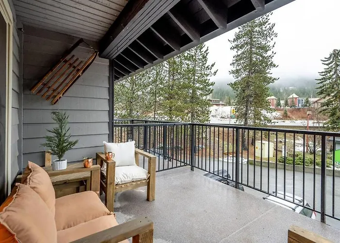 Powder And Pines Luxury Suite