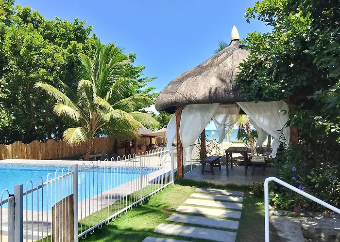 Sevens Hideaway Beach Resort