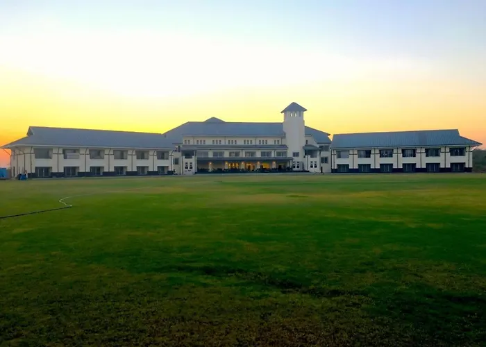 Royal Goldfieldd Club Resort Ltd
