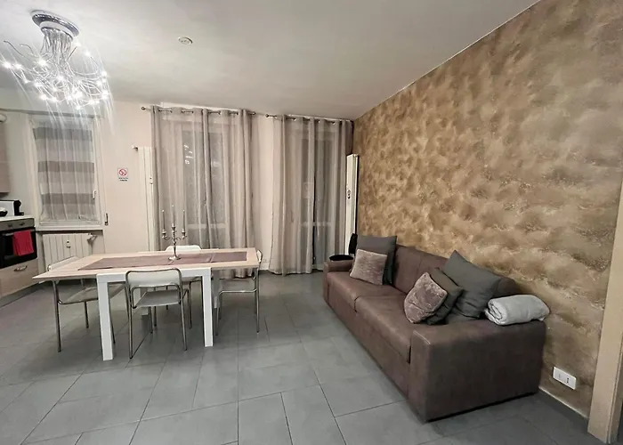 Sleep & Fly Bergamo Center - Late Checkin 1Am - Early Checkin 11Am - Late Checkout 1Pm - Transfer - All Extra Available Only Upon Reservation