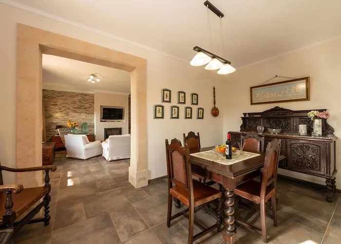 Eco Finca Can Alegria With Pool - Happy Rentals