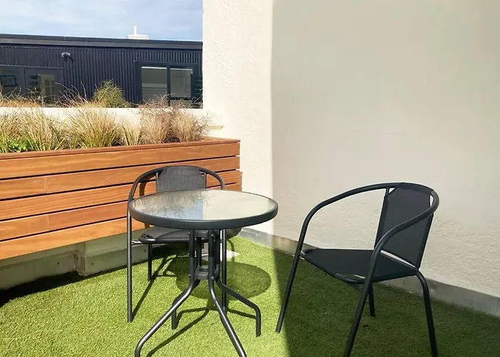 Cuba Street Rooftop Gem